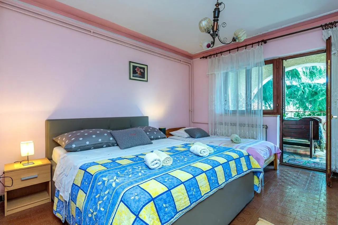 Apartments Volte Rovigno 3*, Rovinj Croatia